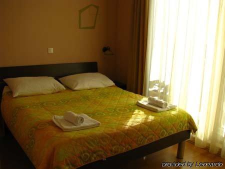Villa Cezar Kastel Luksic Room photo